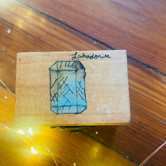 Labradorite Crystal Sprite Box